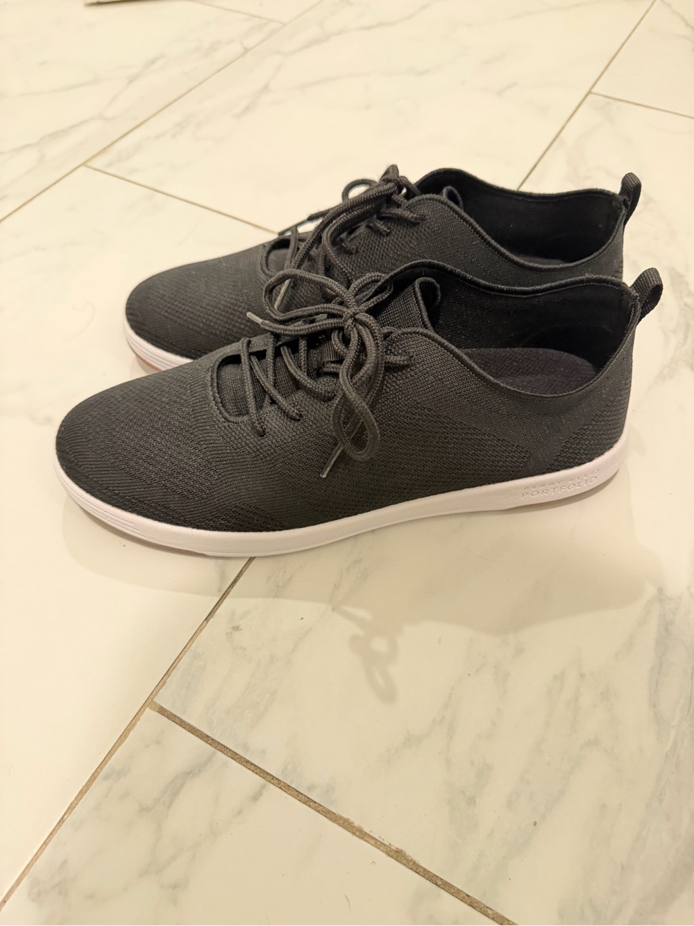 Perry Ellis Men's Knit Lace-Up Sneakers